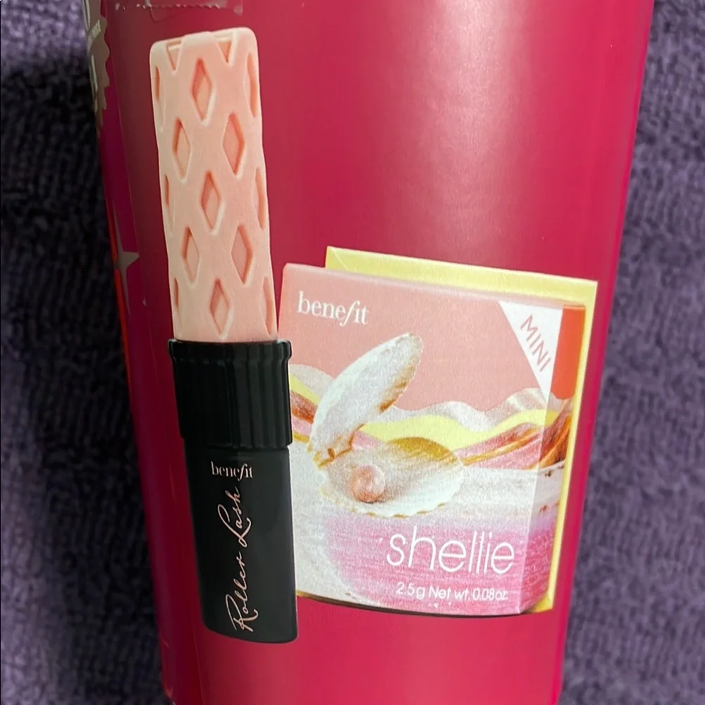 NEW Benefits Cosmetic Piping Hot Beauty Set of Curling Mascara and Blush NIP!